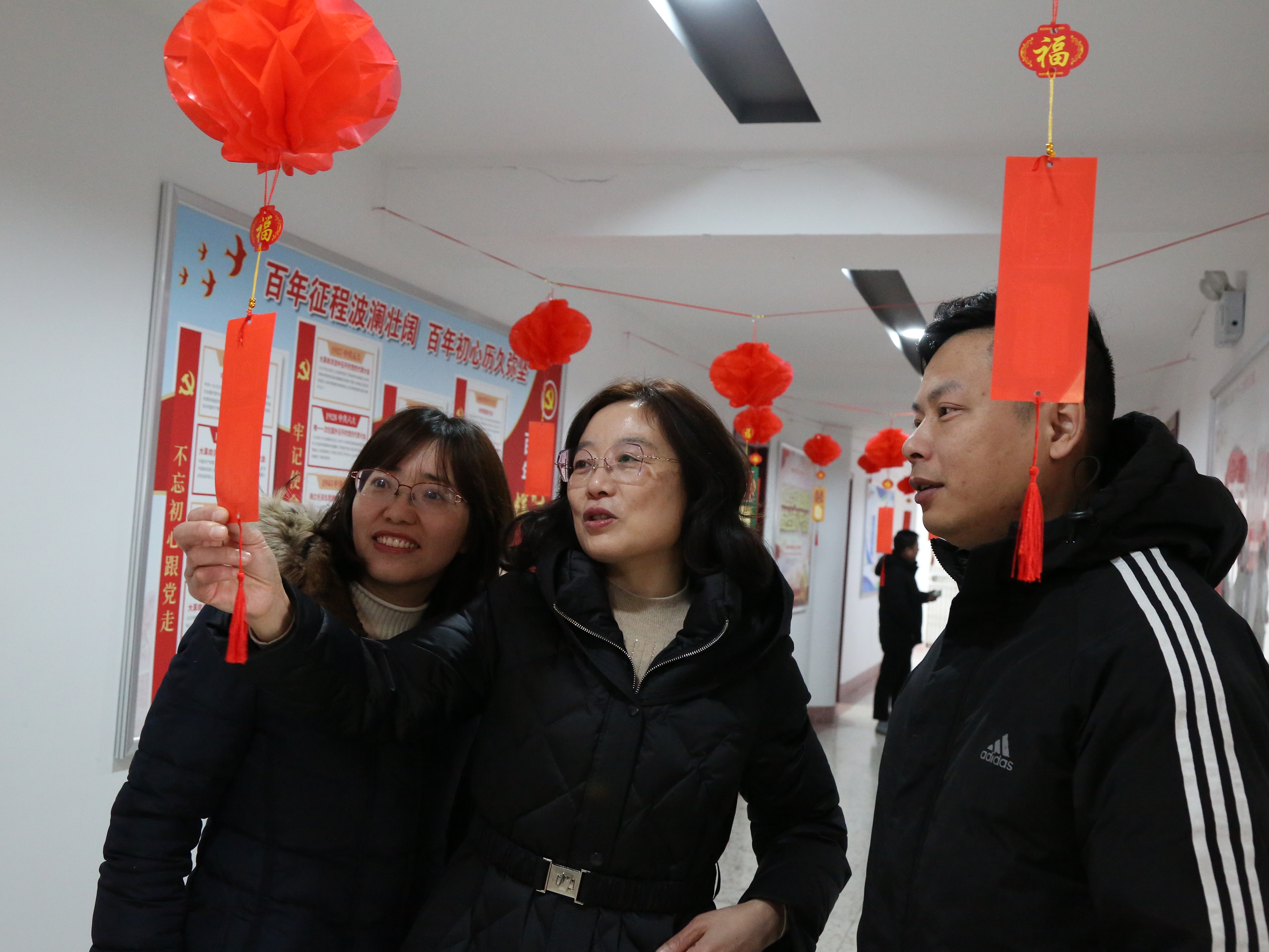 正在上傳...