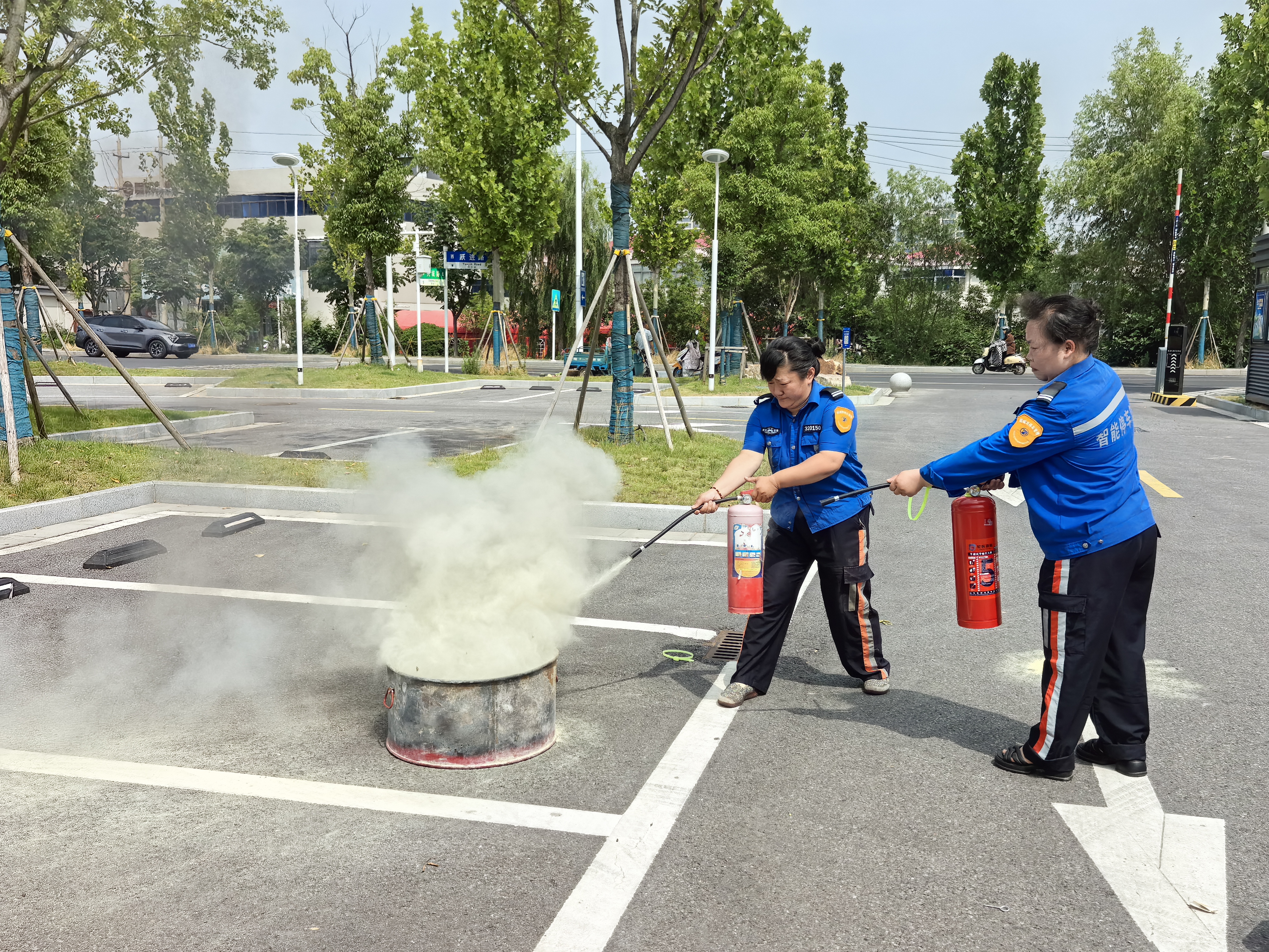 正在上傳...